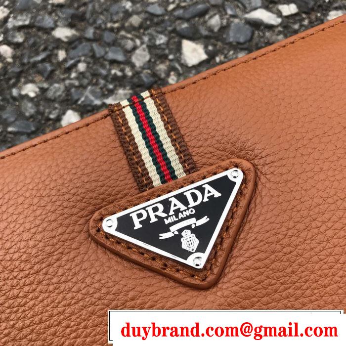 ポーチ 大人気のブランドの新作  プラダ PRADA 普段のファッション