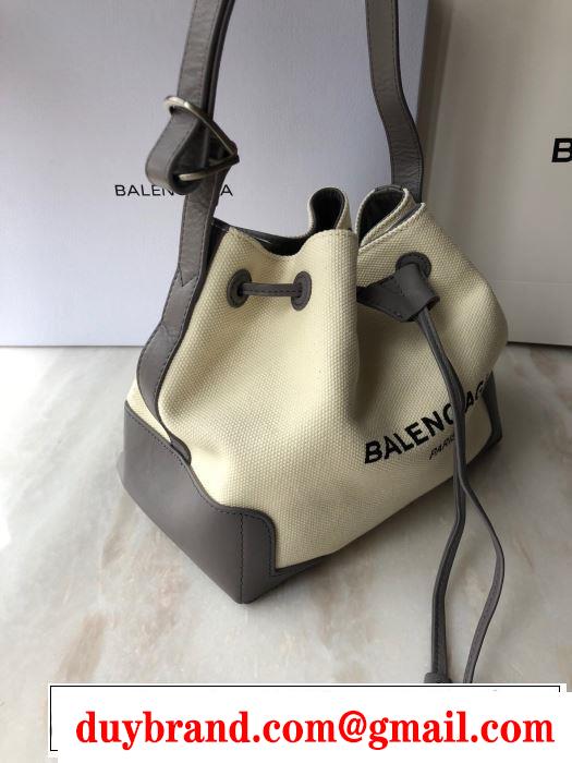 レディースバッグ 有名ブランドです バレンシアガ着こなしを楽しむ  BALENCIAGA 争奪戦必至