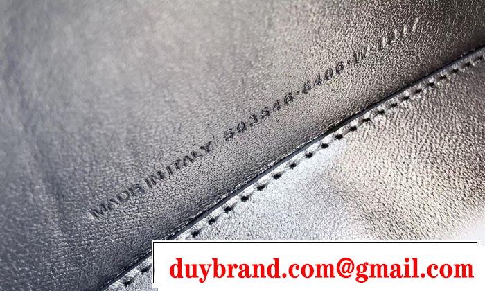 非常にシンプルなデザインな レディースバッグ 価格帯が低い バレンシアガ BALENCIAGA
