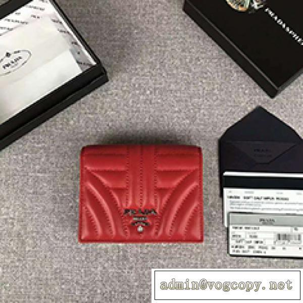 Ví Prada Ngoại hình mới 2020 Xếp hạng phổ biến xu hướng Prada các mặt hàng phổ biến lớn