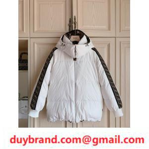 Thiết kế thời trang mùa thu / mùa đông Fendi Fendi là bảo vệ lạnh có thể đảo ngược rất xuất sắc