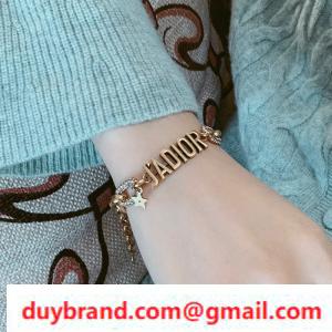 Vòng tay Dior Dior Dior sành điệu và thời trang Retro Look Site