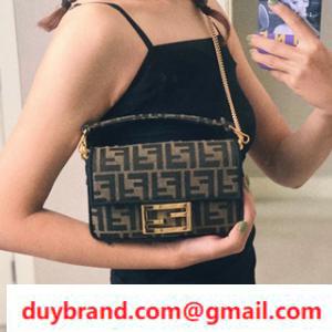 Ngoại hình mới! Fendi Fendi Bag Túi ly hợp màu nâu