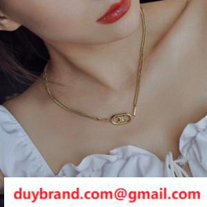 Celine Bán giới hạn Celine Limited Celine Vòng cổ của tôi Trionf Young ấn tượng tinh vi như một thành phố đô thị