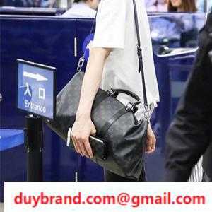 Công suất lớn Louis Vuitton Louis Vuitton Túi du lịch 2 màu sắc có thể lựa chọn phong cách