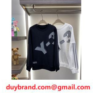 Unisex model y-3 áo len có thể được mặc bởi cả hai mặt hàng xu hướng nam và nữ của thuật ngữ này