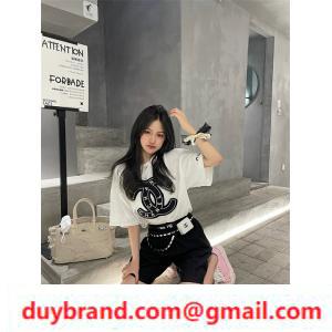Thương hiệu cao cổ điển Chanel...