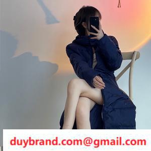Hoàn hảo cho một ngày Moncler Down Moncler Down cho phụ nữ giá rẻ và ấm áp là hoàn hảo