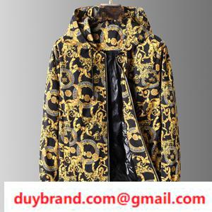 Giá hiệu quả Versace Versace Jacket Up cũng tăng lên mùa xuân / mùa hè tiếp tục xu hướng mới đến