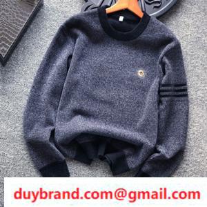 Mùa thu / Mùa đông 2022 Versace Pullover Parker Back Back Breaked ngủ mát