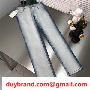 Loewe loeb jean món đồ đẹp phong cách thời trang bình thường trông dài