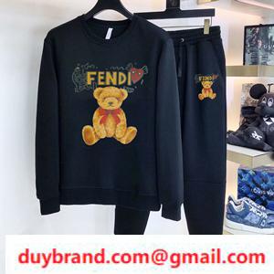 Người lớn dễ thương Parker Corde Fendi Fendi Upper và Lower Set Back Backed Heat Duy trì nhiệt và một chút ấn tượng bình thường