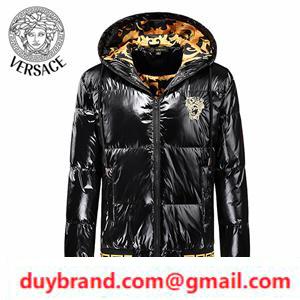 Vẻ ngoài thanh lịch và tinh tế Versace Versace Down Beatter Cotton Đàn nước đặt ấm áp là hoàn hảo