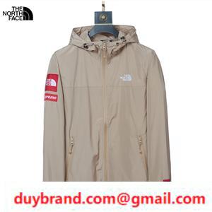 Sự hợp tác tối cao của North Face Zanows phải đối mặt với áo khoác giả và phong trào thời trang chế độ hơi đơn giản