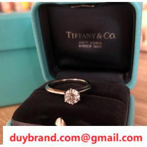 Tiffany Công việc mới