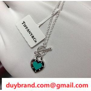 Chiếc vòng cổ Tiffany & Co