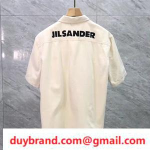 Jil Sander Spring / Summer Trend Zander Short Slee Slee Sileve Batter