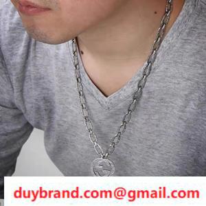 GC lồng vào nhau G Mặt dây chuyền Unisex Vòng cổ sang trọng