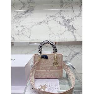 Túi xách DIOR siêu cấp Lady D-Lite #Vải canvas 2022 họa tiết hổ xám màu hồng nhạt kết hợp giữa sự sang trọng cổ điển 