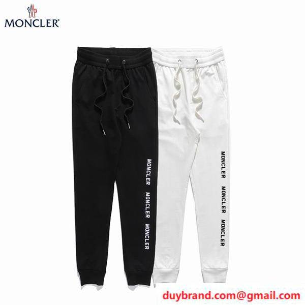 Moncler1.jpg