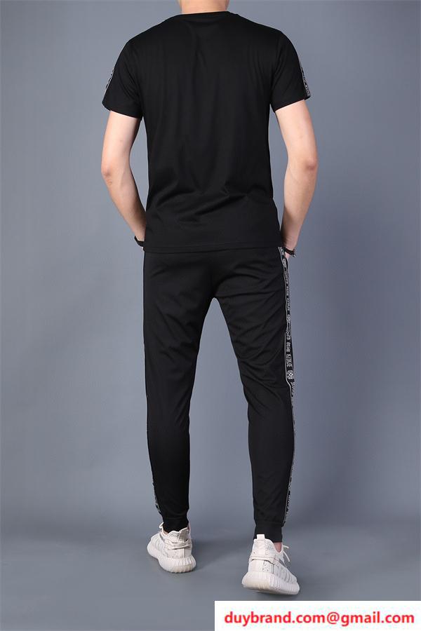 CHROME HEARTS3.jpg