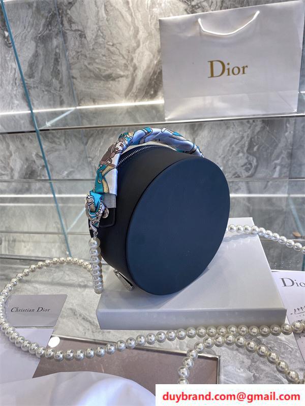 Dior5.jpg