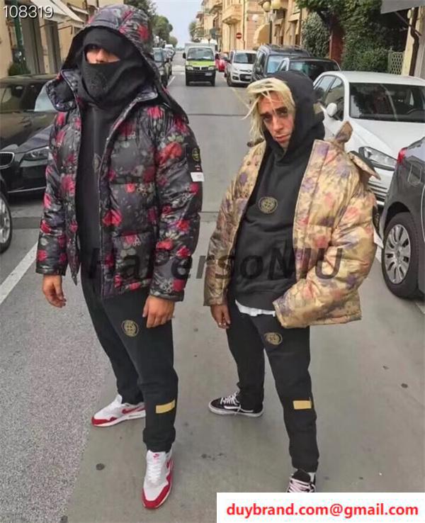 STONE ISLAND ストーンアイランド コピー ダウンジャケット