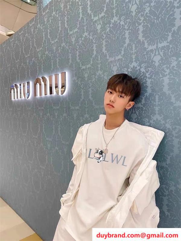 Loewe ロエベ 半袖ｔシャツ 2021人気  偽物