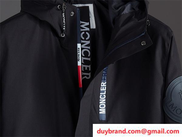 MONCLER 偽物 モンクレール ジャケット