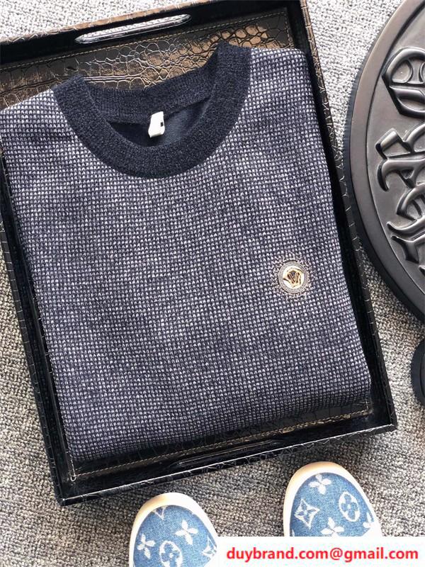 VERSACE スーパーコピー プルオーバーパーカー