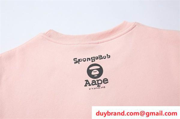 Bapeパーカー偽物