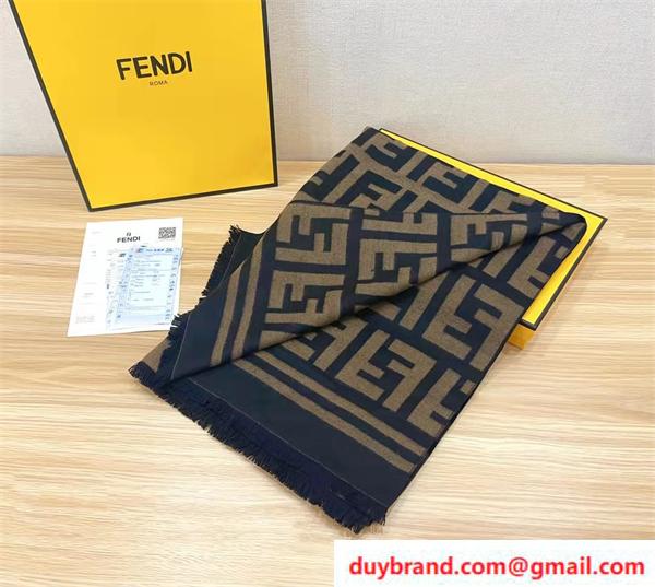 Fendiコピーマフラー