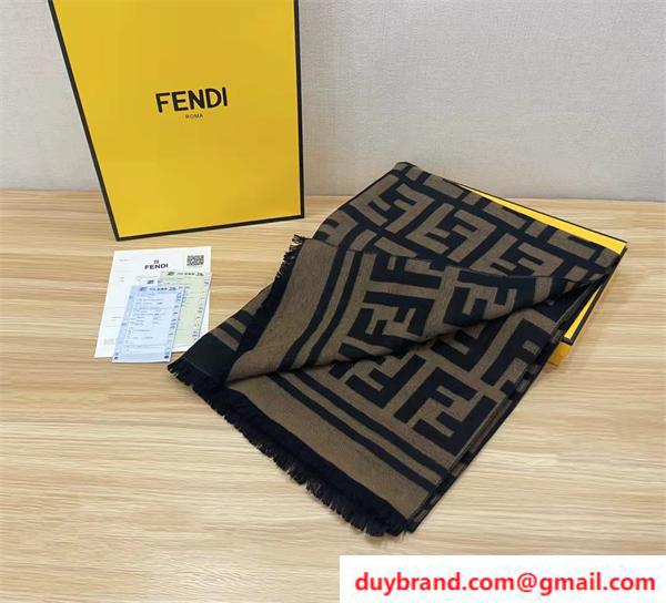Fendiコピーマフラー