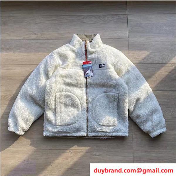 The North Face 偽物 ボアジャケット
