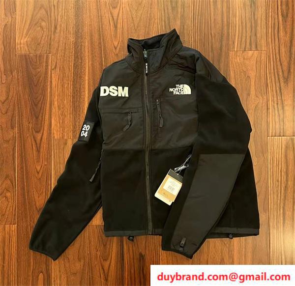 The North Face ジャケット 偽物