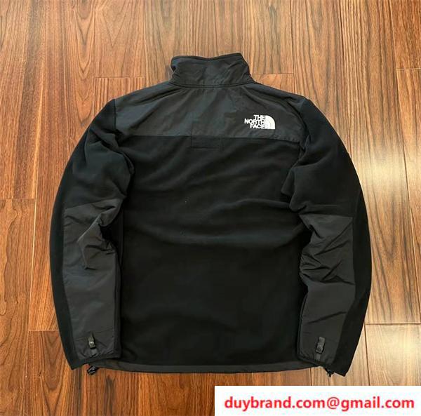 The North Face ジャケット 偽物