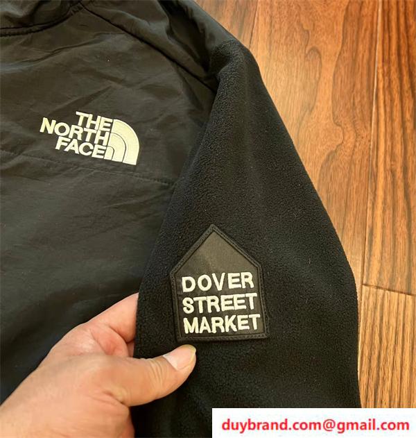 The North Face ジャケット 偽物