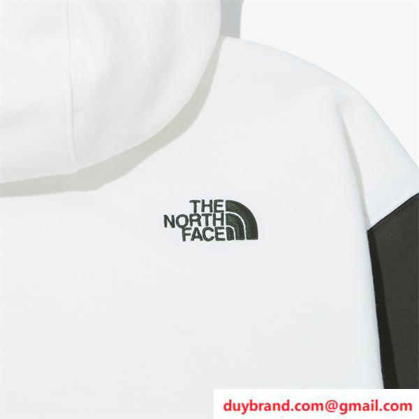 THE NORTH FACE パーカー偽物
