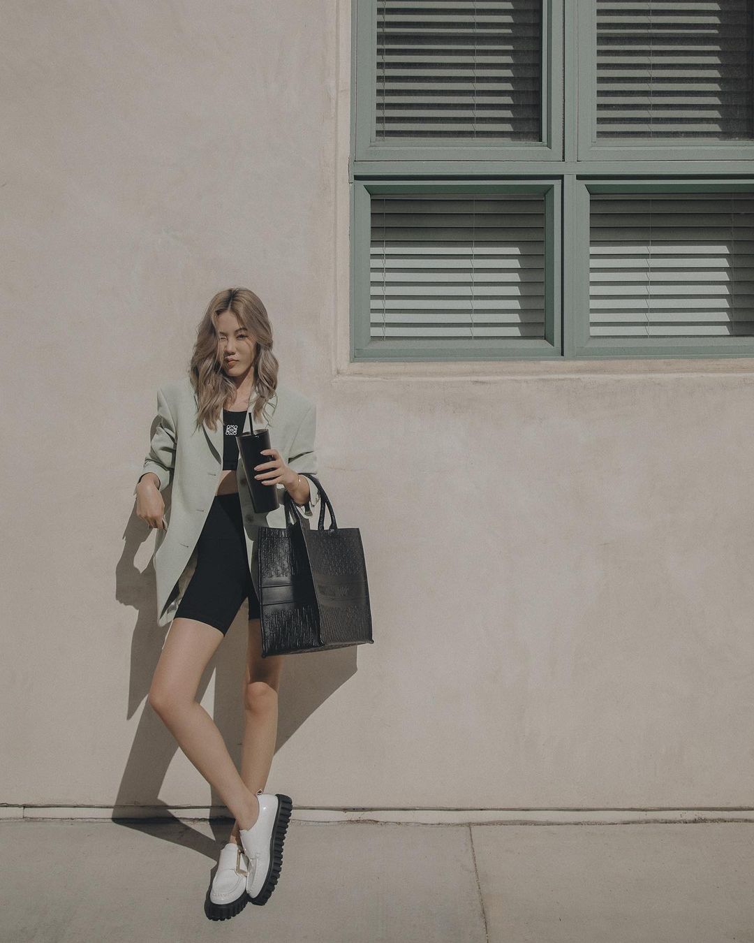 dior-book-tote-tsangtastic.jpg